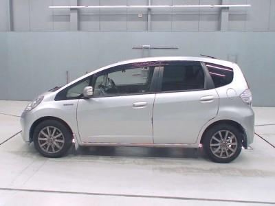 HONDA FIT HYBRID