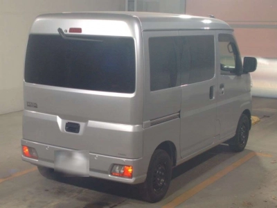 TOYOTA PIXIS VAN