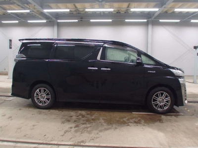 TOYOTA VELLFIRE HYBRID