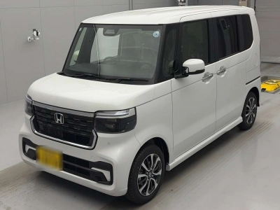 HONDA N BOX CUSTOM