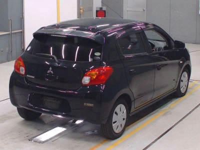 MITSUBISHI MIRAGE