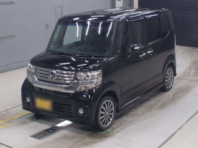 HONDA N BOX CUSTOM