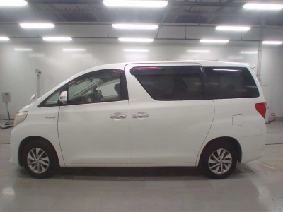 TOYOTA ALPHARD HYBRID
