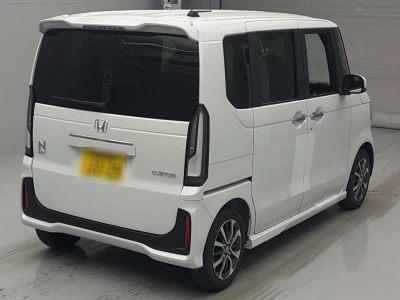 HONDA N BOX CUSTOM
