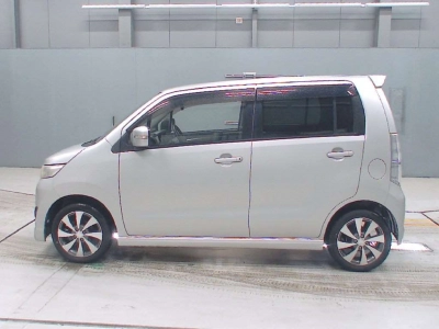 SUZUKI WAGON R STINGRAY