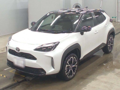 TOYOTA YARIS CROSS