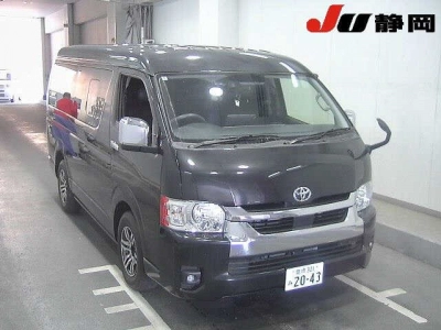 TOYOTA HIACE WAGON
