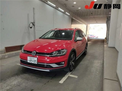 VOLKSWAGEN GOLF ALLTRACK