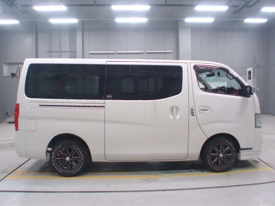 NISSAN NV350 CARAVAN