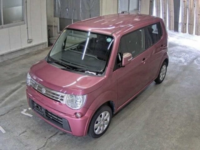 SUZUKI MRWAGON