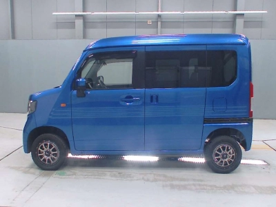 HONDA N-VAN