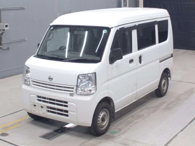 NISSAN NV100 CLIPPER