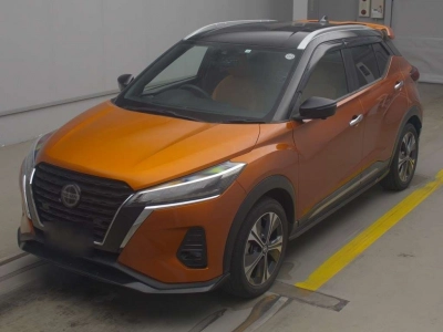 NISSAN KICKS