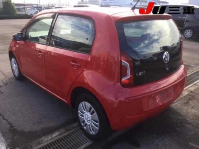 VOLKSWAGEN UP!