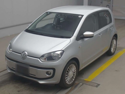 VOLKSWAGEN UP!