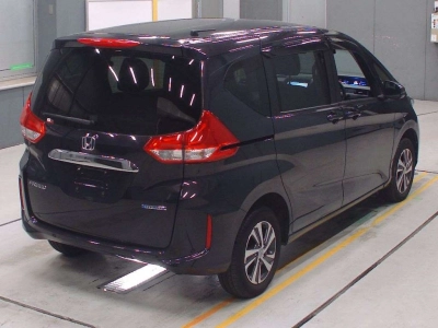 HONDA FREED HYBRID