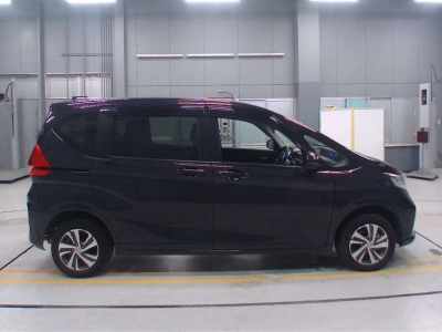 HONDA FREED HYBRID