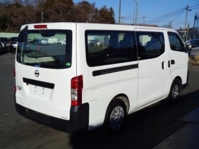 NISSAN NV350 CARAVAN