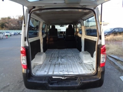NISSAN NV350 CARAVAN