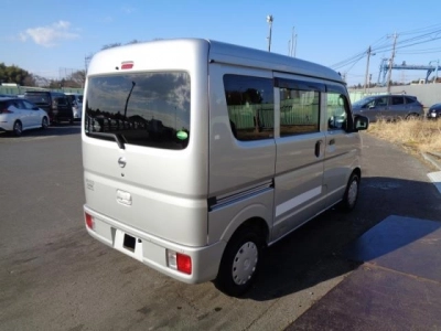 NISSAN NV100 CLIPPER
