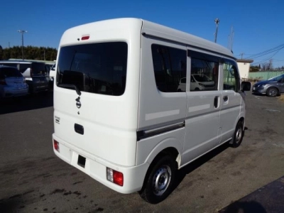 NISSAN NV100 CLIPPER