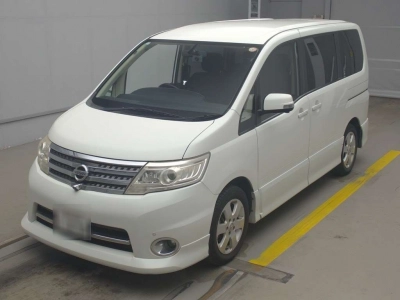 NISSAN SERENA