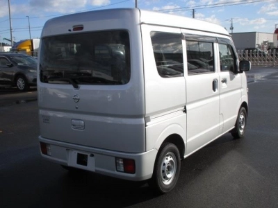 NISSAN NV100 CLIPPER