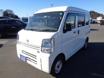 NISSAN CLIPPER VAN
