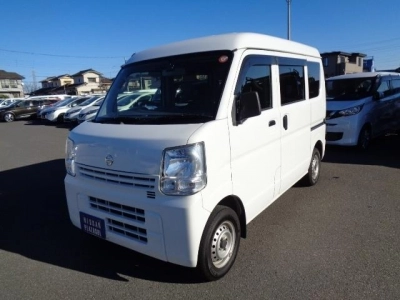 NISSAN CLIPPER VAN