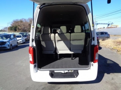 NISSAN NV350 CARAVAN WAGON