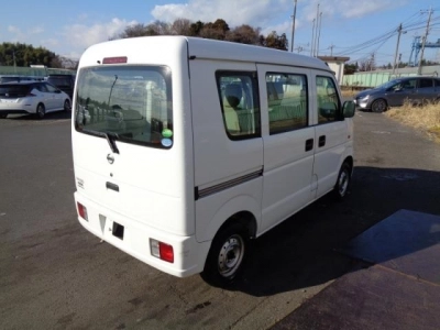 NISSAN NV100 CLIPPER