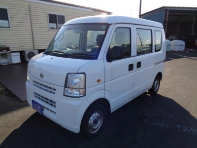 NISSAN NV100 CLIPPER