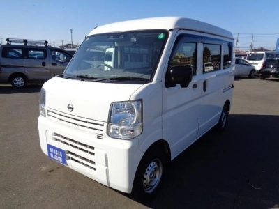 NISSAN CLIPPER VAN