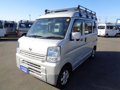 NISSAN CLIPPER VAN