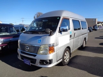 NISSAN CARAVAN BUS