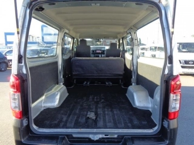 NISSAN CARAVAN