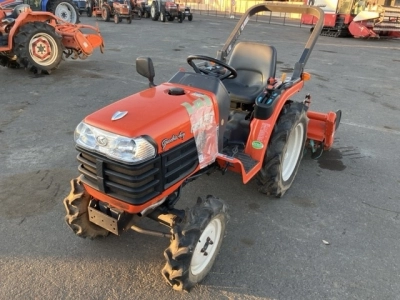 KUBOTA KUBOTA