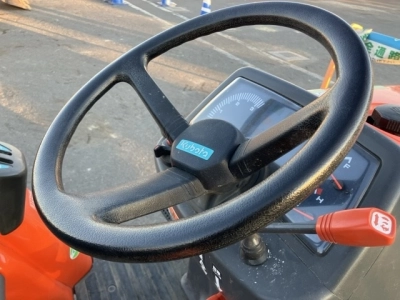 KUBOTA KUBOTA