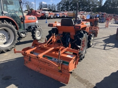 KUBOTA KUBOTA