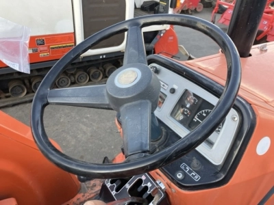 KUBOTA KUBOTA