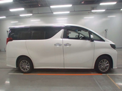 TOYOTA ALPHARD HYBRID