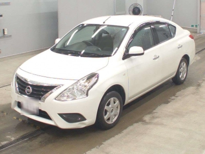 NISSAN TIIDA LATIO