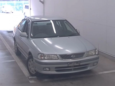 NISSAN SUNNY