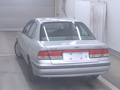 NISSAN SUNNY