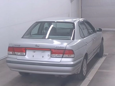 NISSAN SUNNY