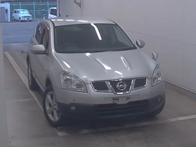 NISSAN DUALIS