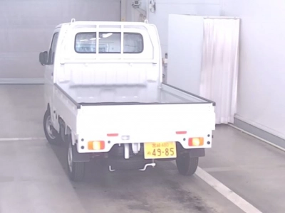 NISSAN CLIPPER TRUCK