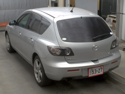 MAZDA AXELA SPORT