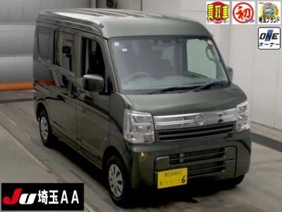 NISSAN CLIPPER VAN
