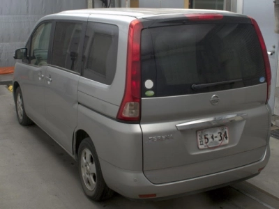 NISSAN SERENA